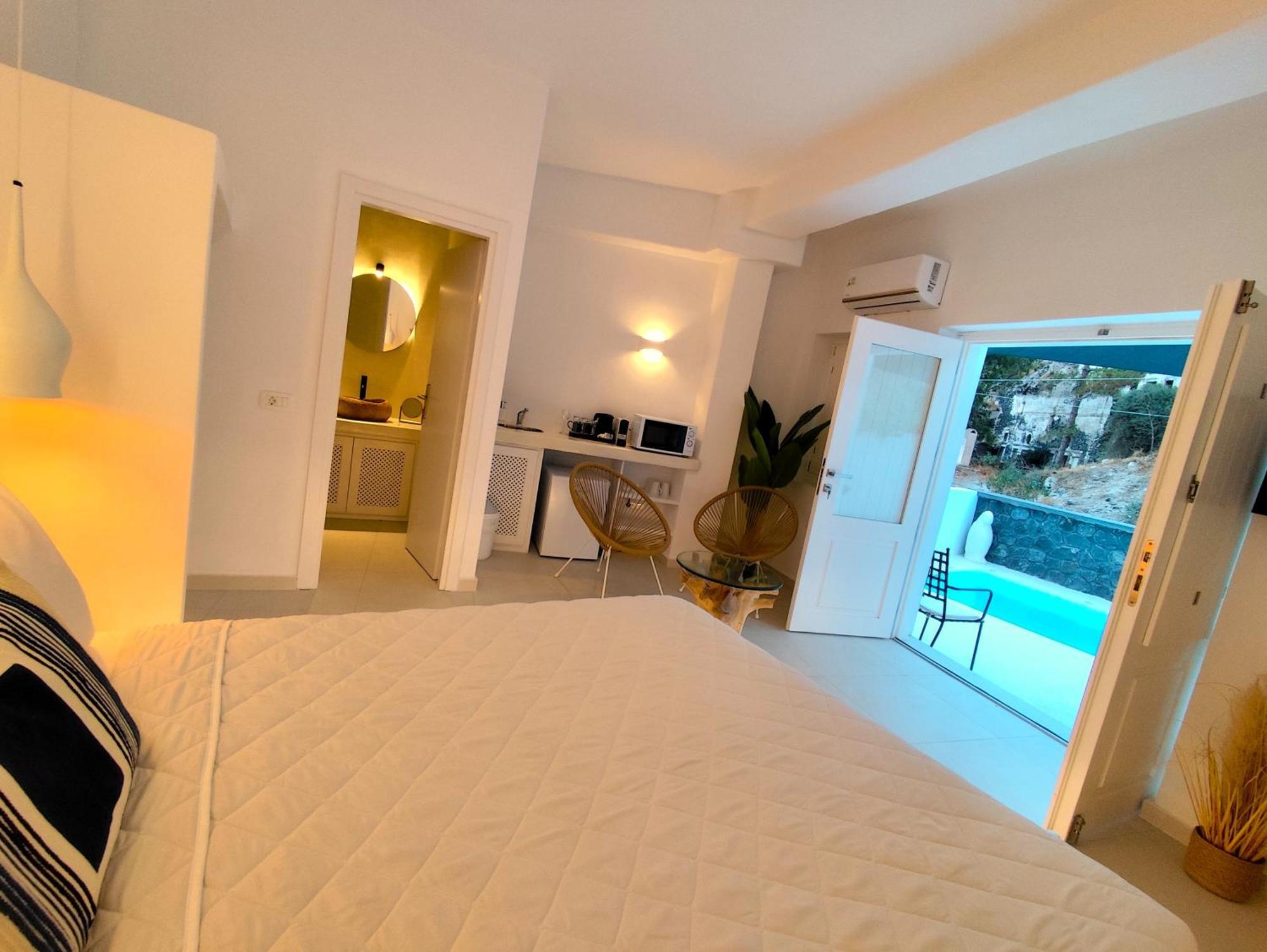 The Magic Luxury Cave Suites Vóthon Esterno foto