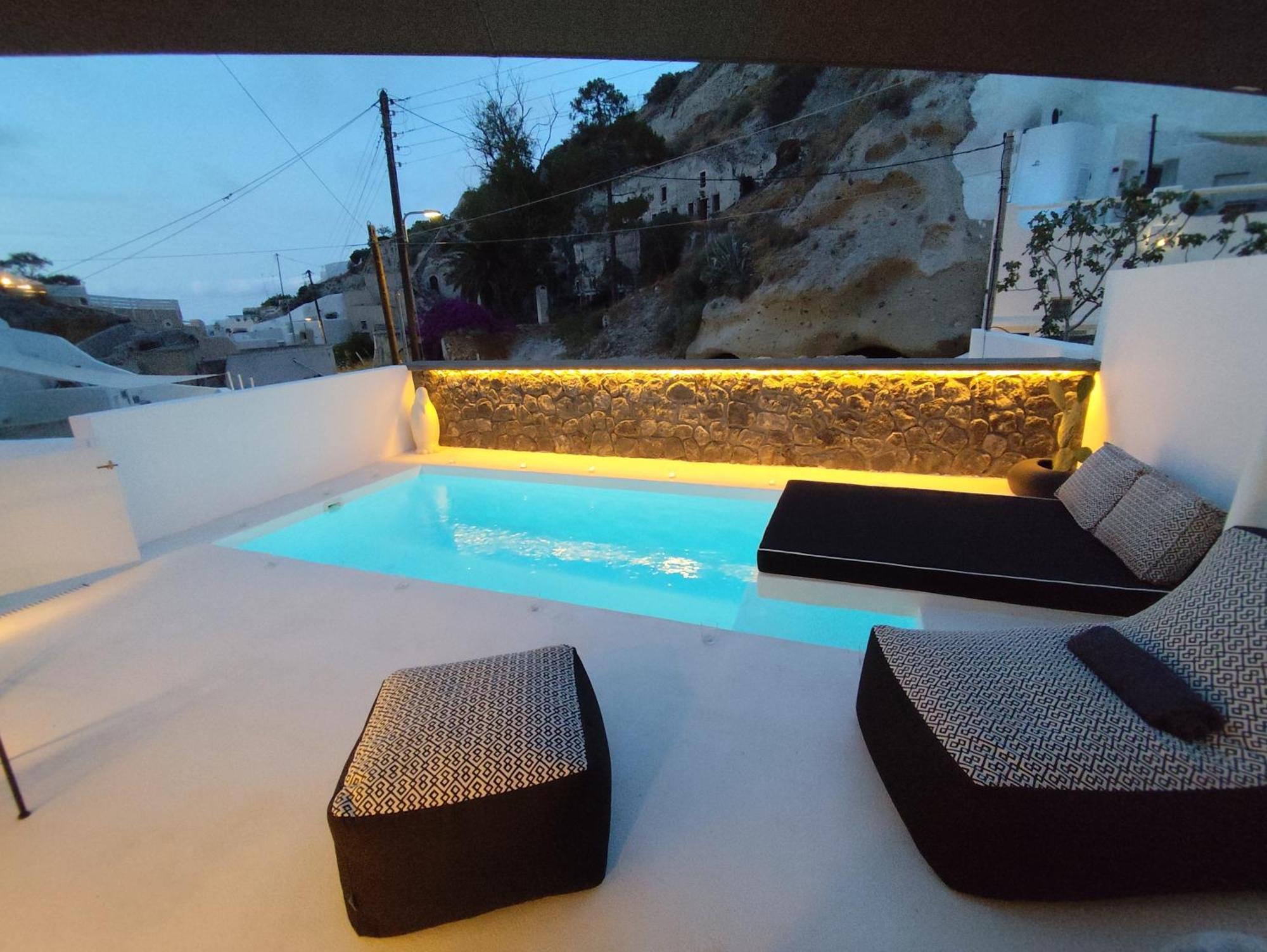 The Magic Luxury Cave Suites Vóthon Esterno foto