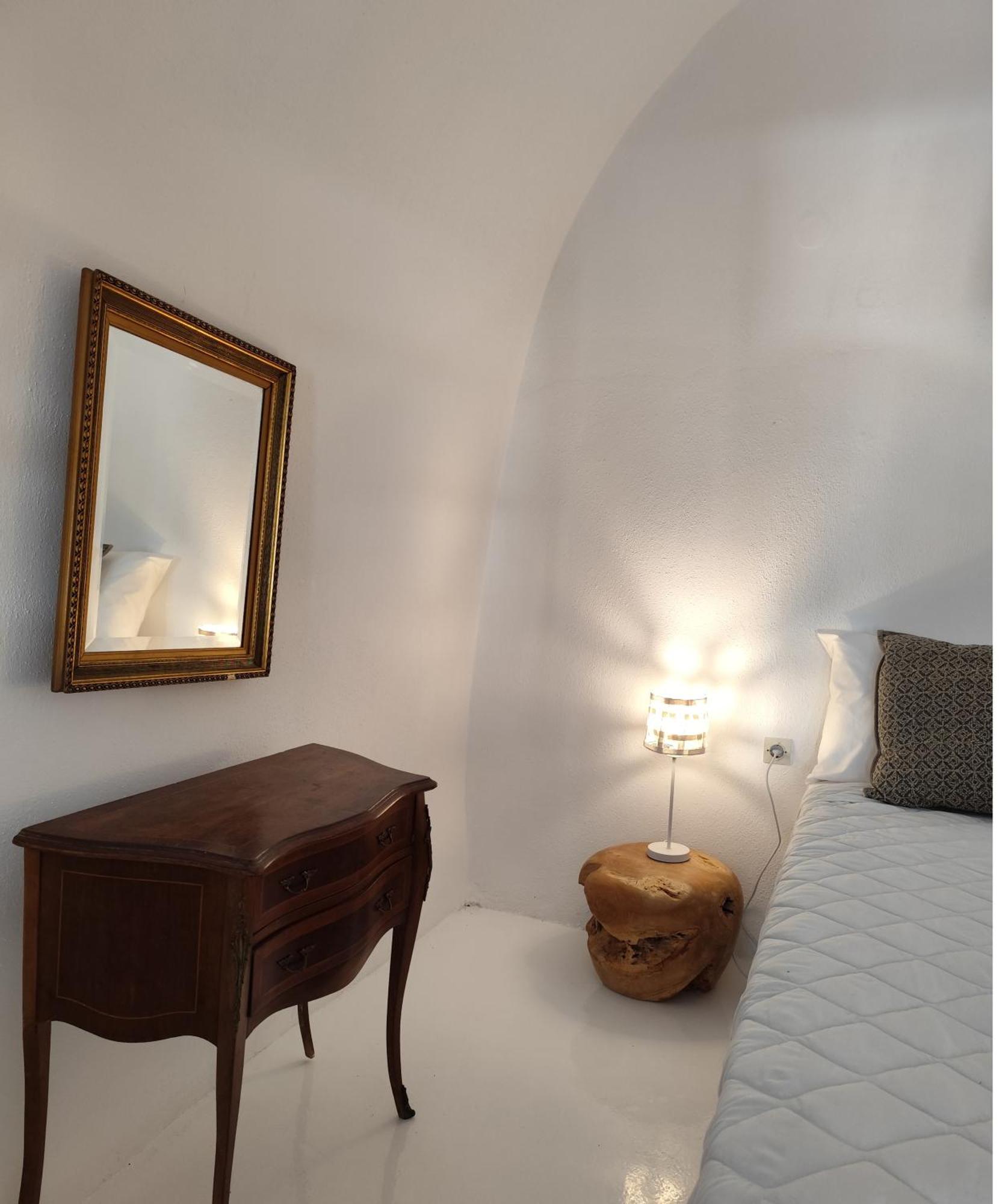 The Magic Luxury Cave Suites Vóthon Esterno foto
