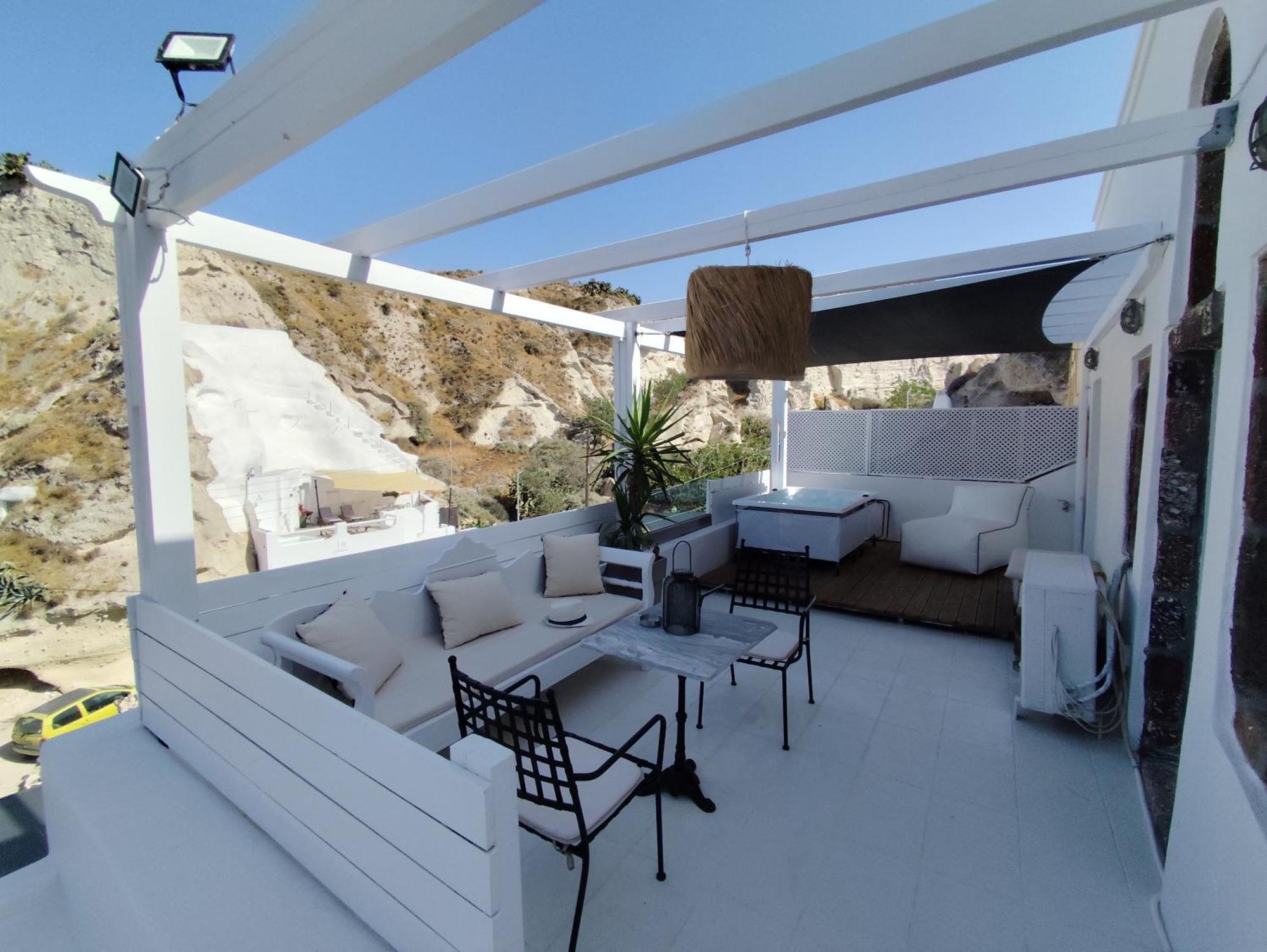 The Magic Luxury Cave Suites Vóthon Esterno foto